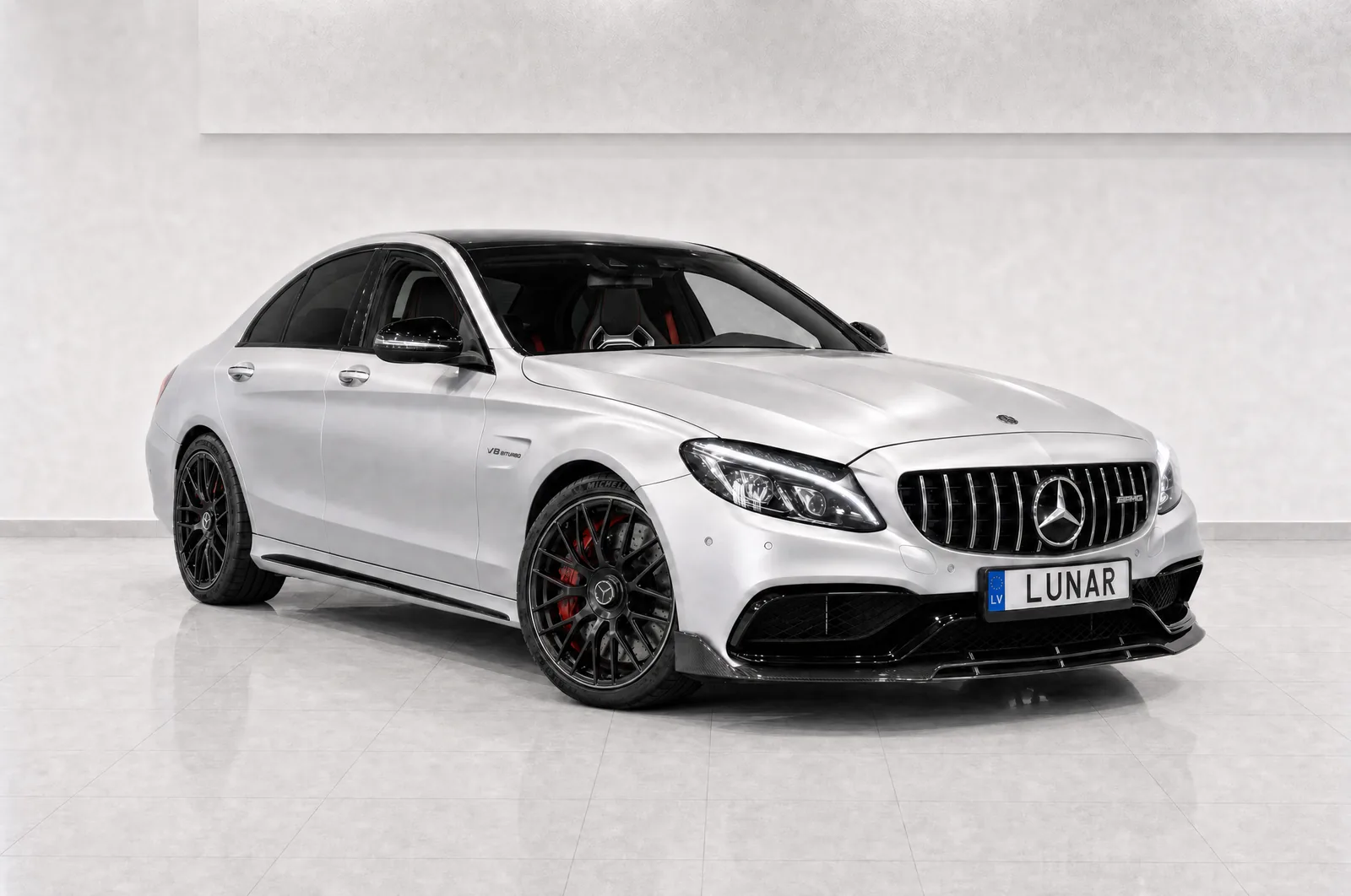 Mercedes-AMG C63 S, priekšpuse no labās puses