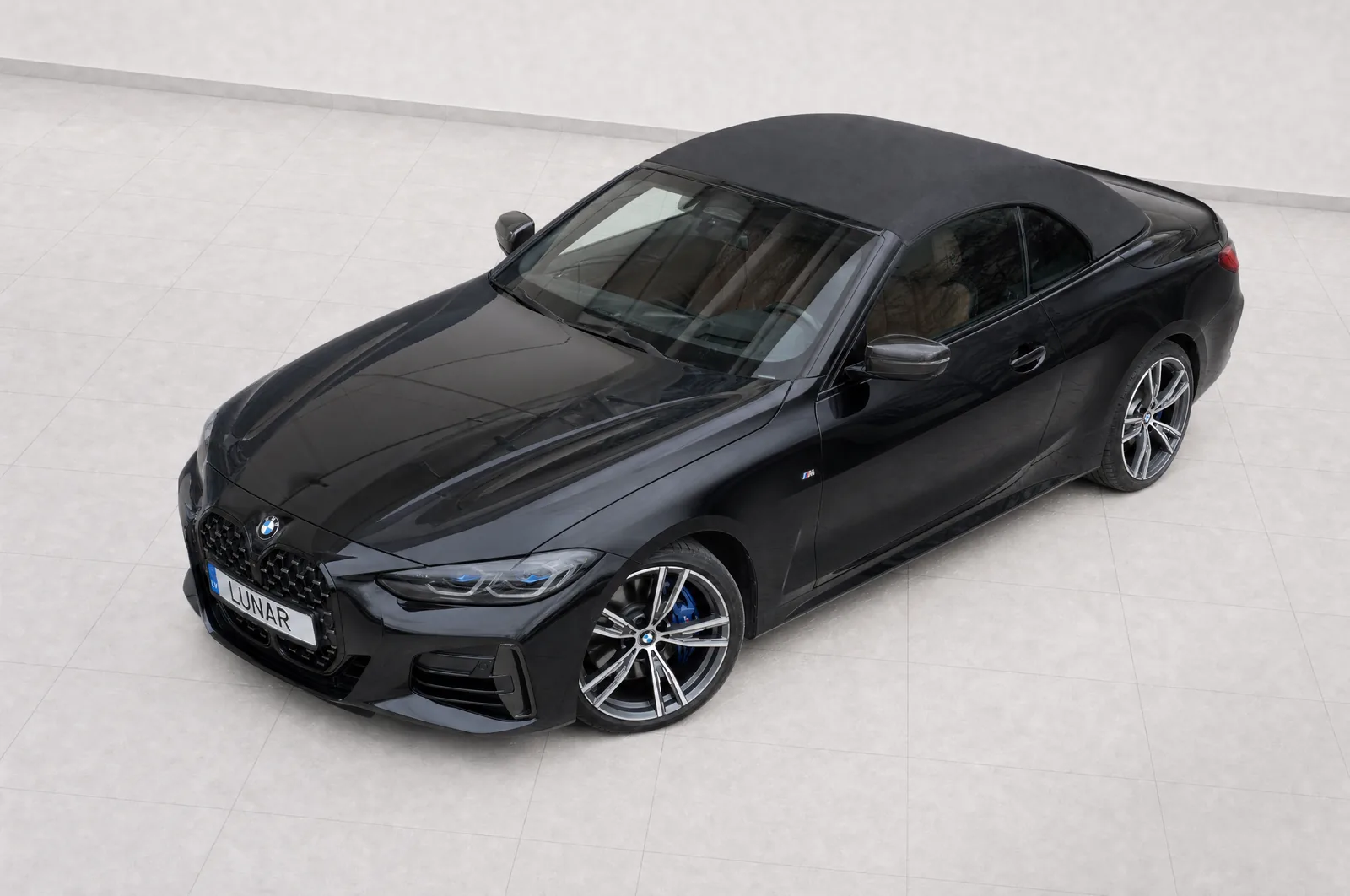BMW / Mercedes kabriolets, priekšpuse no augšas