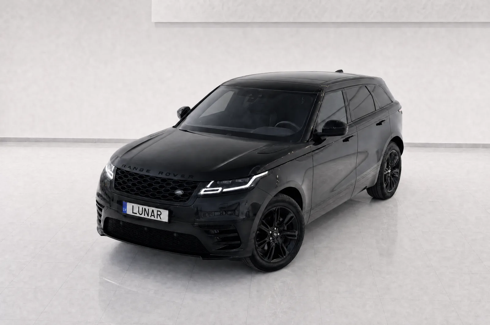 Range Rover Velar, priekšpuse no augšas